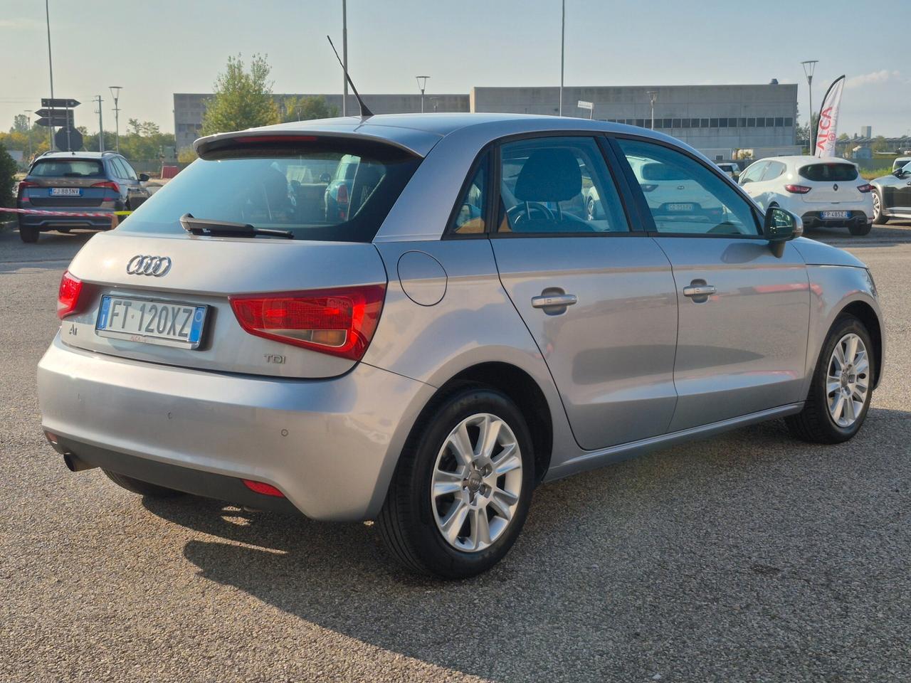 Audi A1 SPB 1.6 TDI Attraction