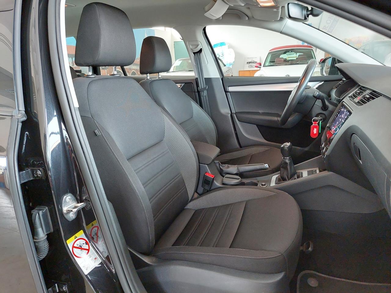 SKODA Octavia 1.6 TDI SCR 115 CV Wagon Ambition - 2019
