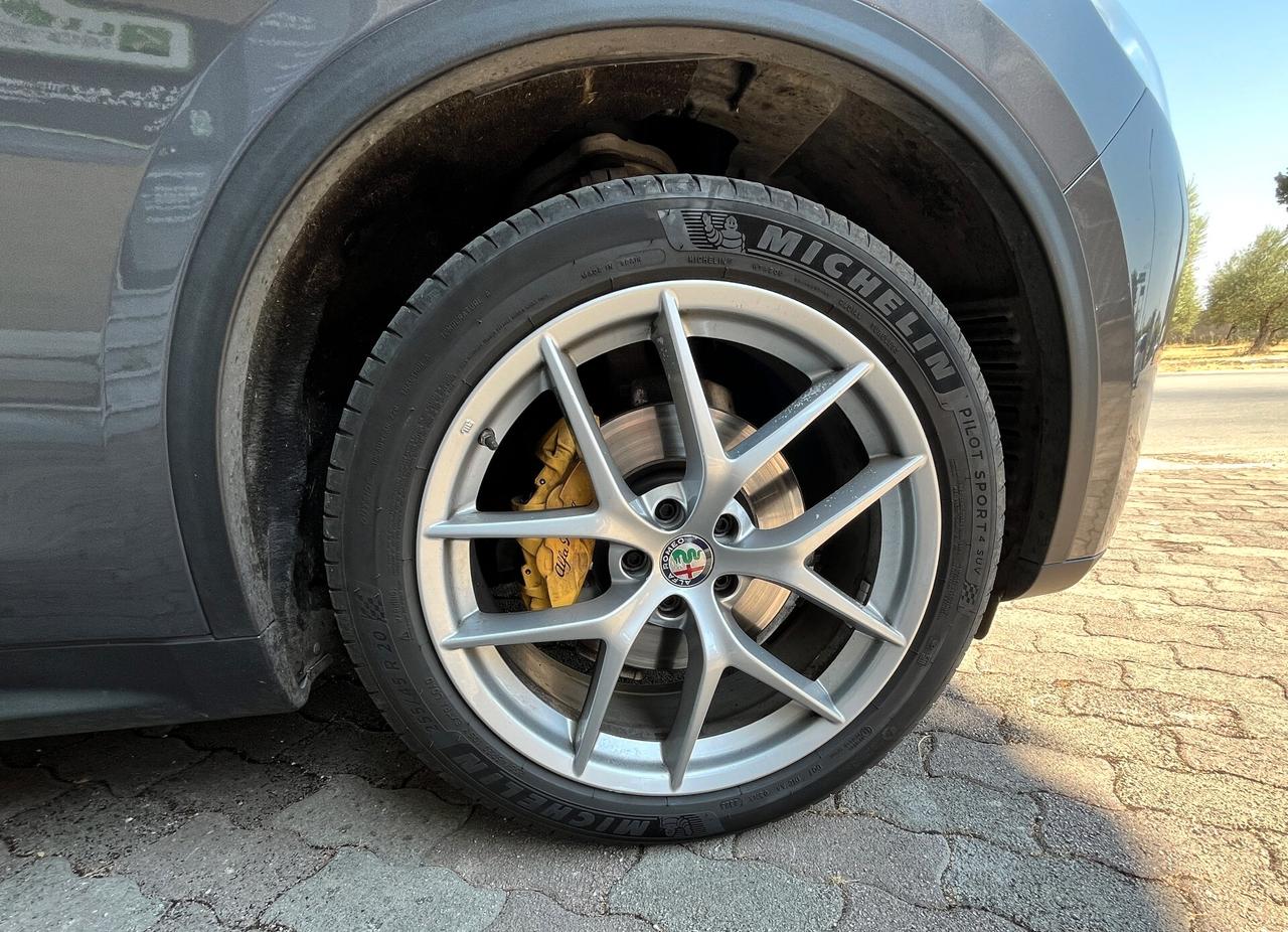 ALFA ROMEO Stelvio 2.2 Turbodiesel 210 CV AT8 Q4 Executive