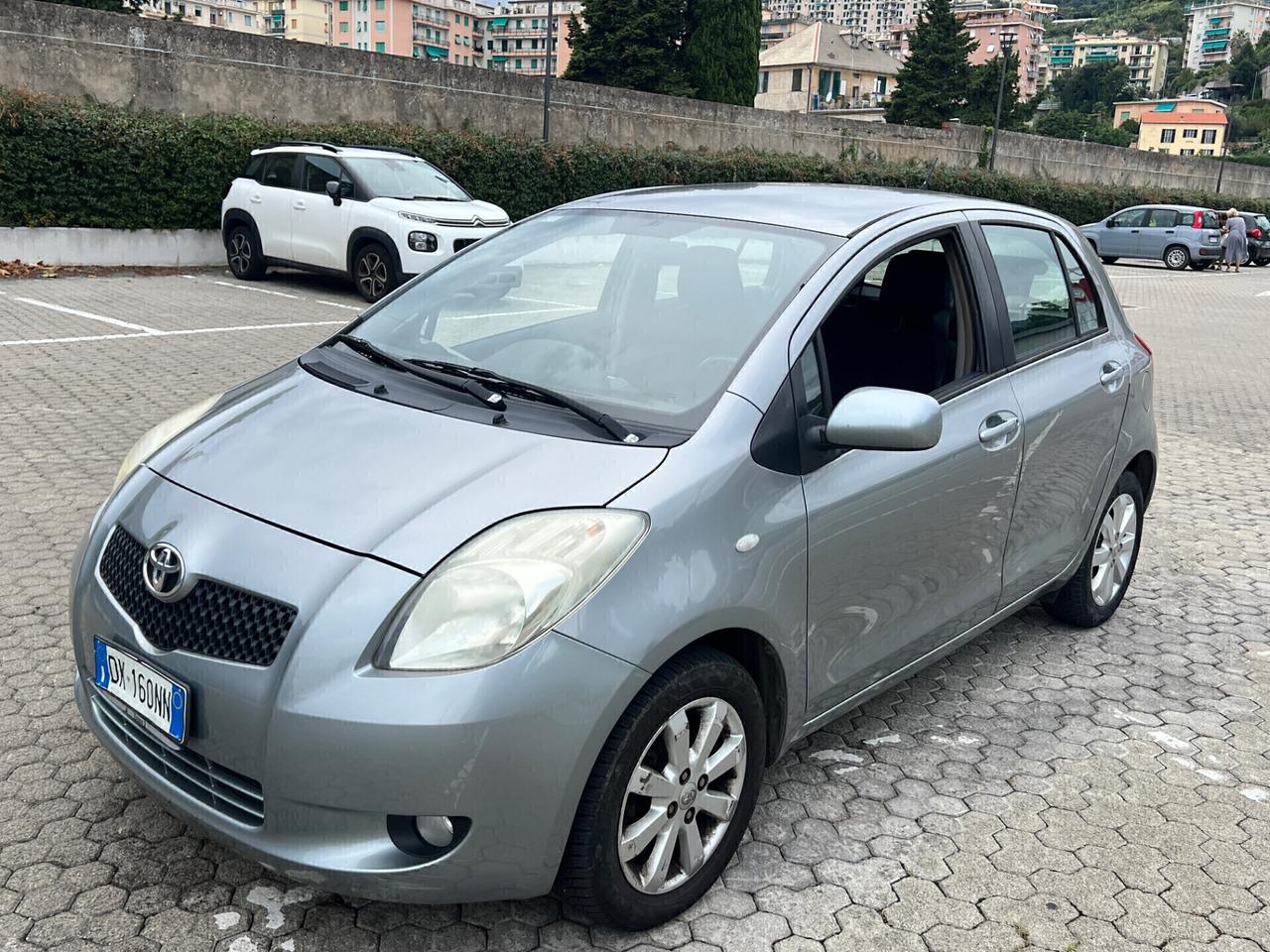 Toyota Yaris 1.3 5 porte km 60.000 - 2007 unico proprietario