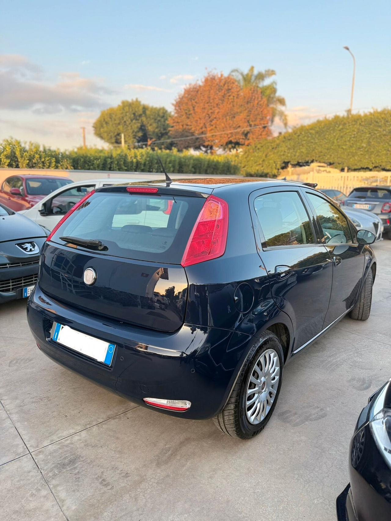 Fiat Punto 1.3 MJT II S&S 95 CV 5 porte Street