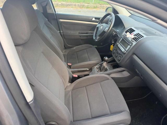 VOLKSWAGEN Golf BENZINA/GPL 1.6 5p. senza nessun lavoro da fare