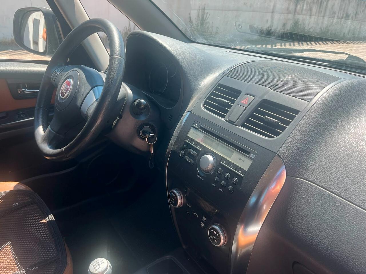 Fiat Sedici 2.0 MJT 16V DPF 4x4 Emotion