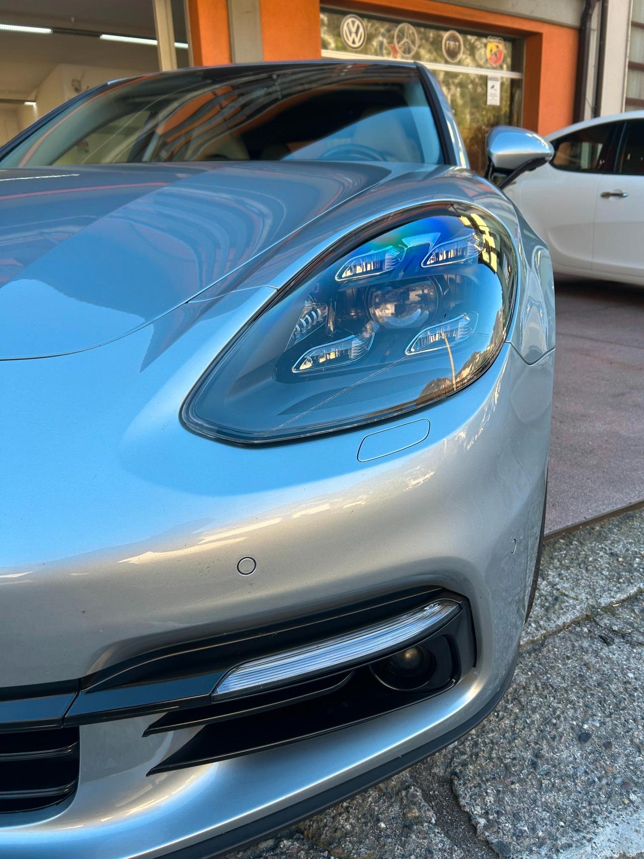 Porsche Panamera Sport Turismo 2.9 4 10 years Edition auto