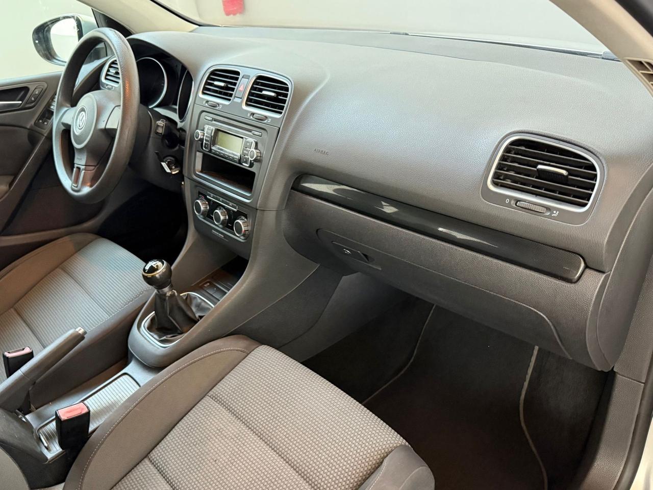 Volkswagen Golf 1.6 TDI DPF 5p. Highline
