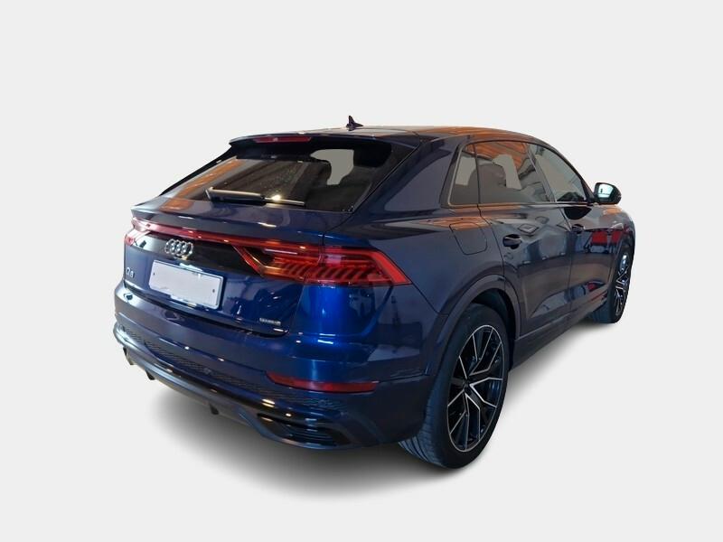 AUDI Q8 50 TDI MHEV 210kW quattro tiptronic Sport