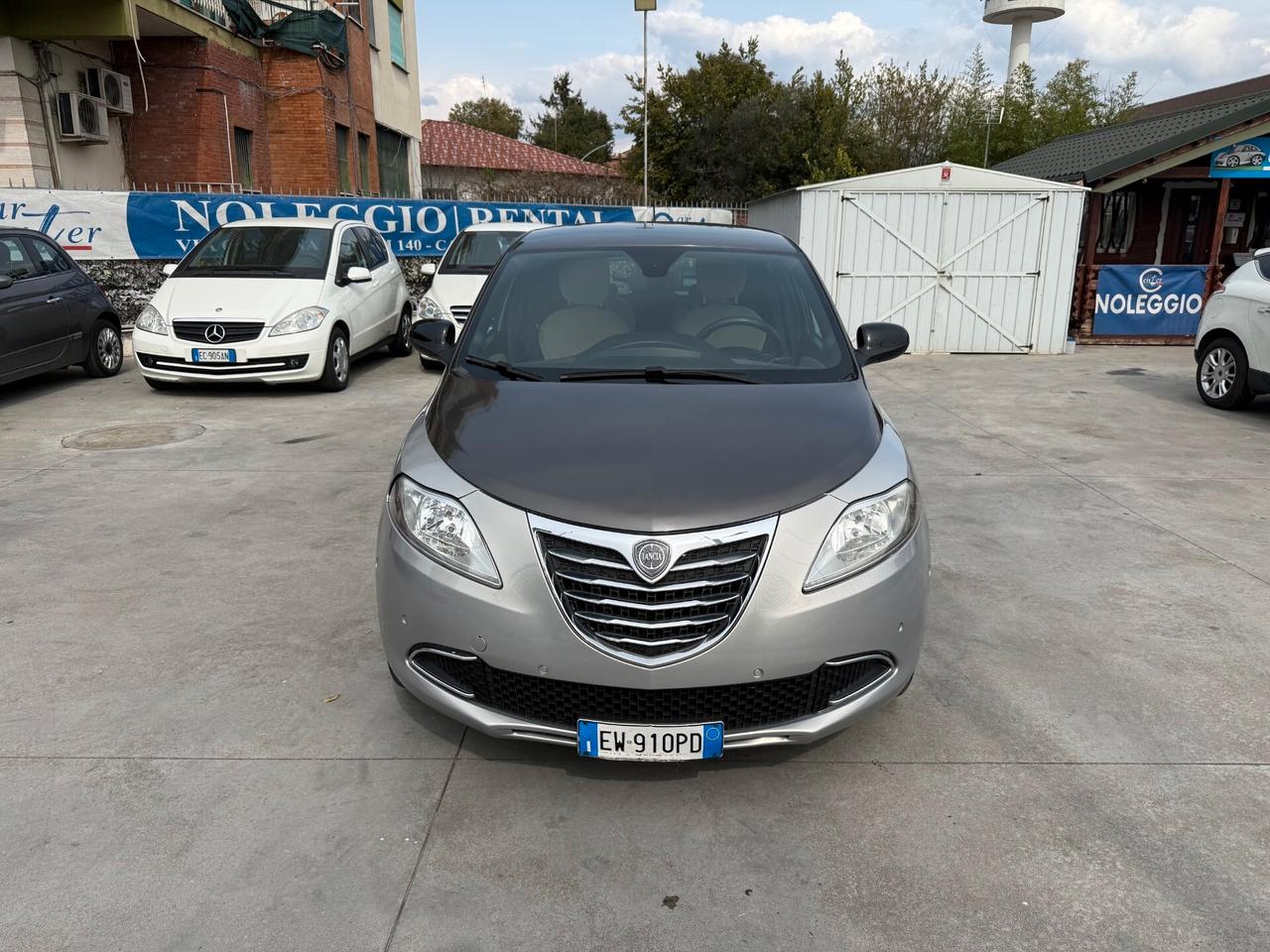 YPSILON 1.2 BENZ. 2012 139.000KM-OK NEO