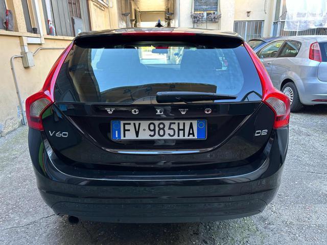 VOLVO V60 D2 Geartronic Momentum