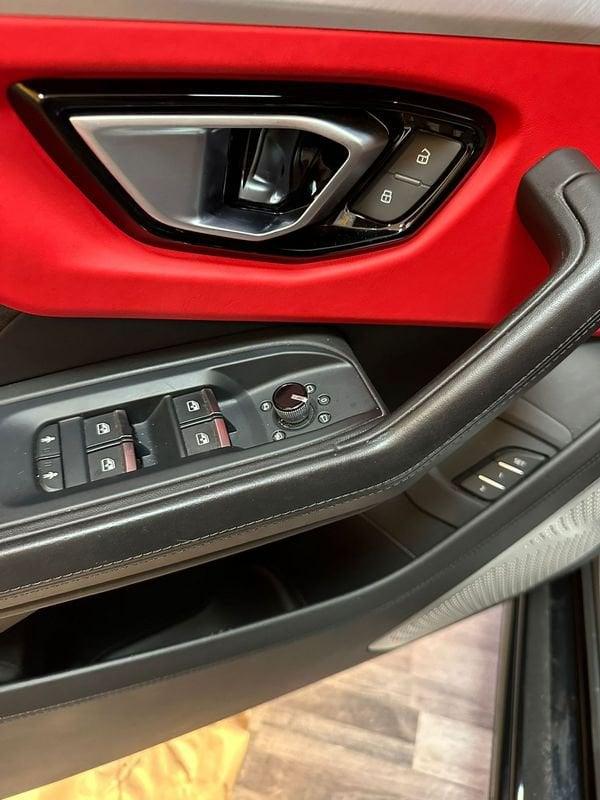 Lamborghini Urus 4.0