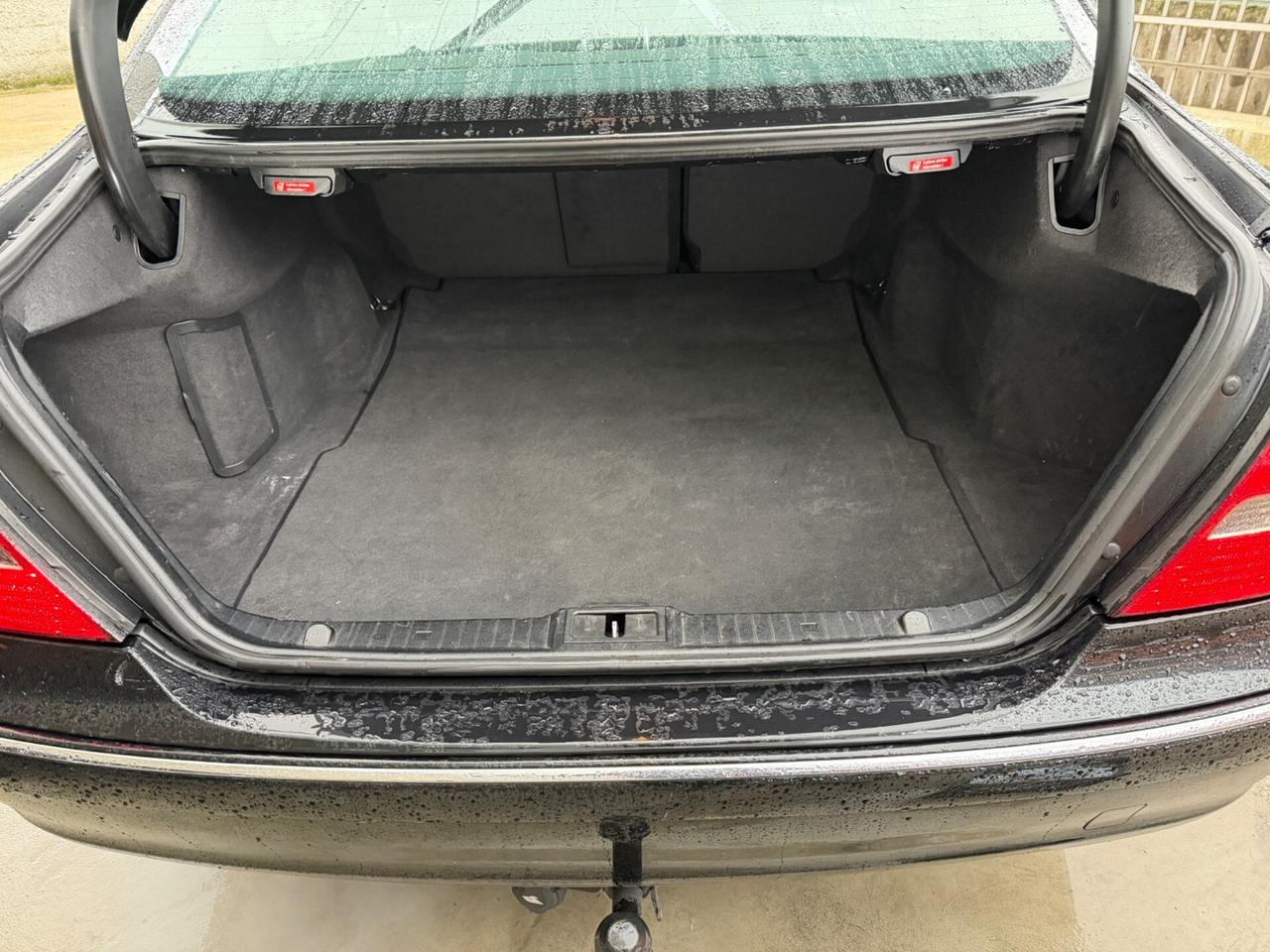 MERCEDES-BENZ E220 CDI 150CV AUTOMATICO GANCIO TRAINO