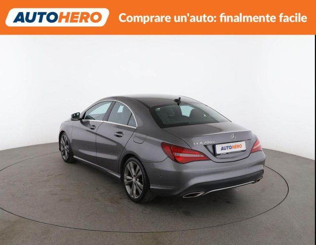 MERCEDES-BENZ CLA 200 d Automatic Sport