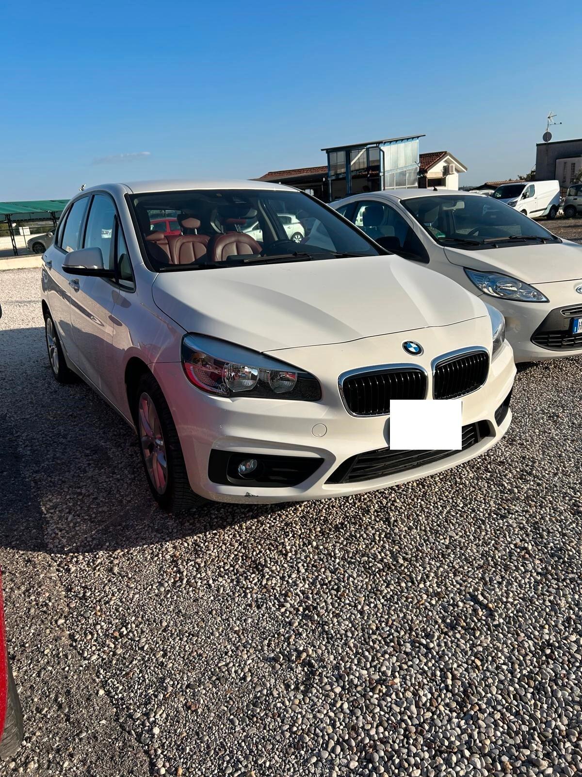 Bmw 218 218d active TOURER LUXURI Automatica