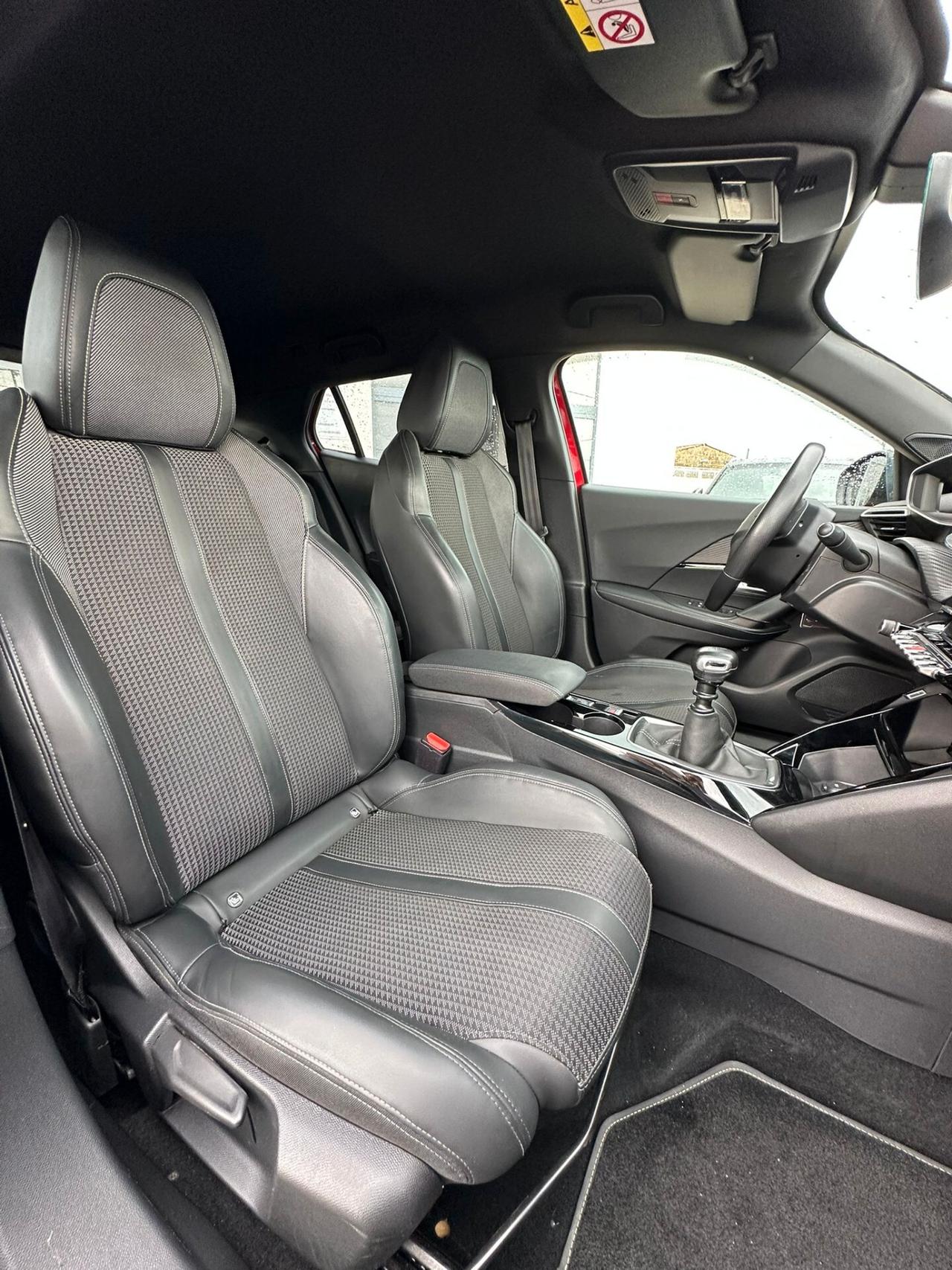 Peugeot 2008 PureTech Turbo 130 S&S GT Line