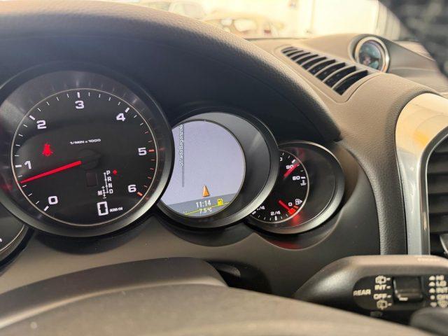 PORSCHE Cayenne 3.0 Diesel /BELL1SS1MO/