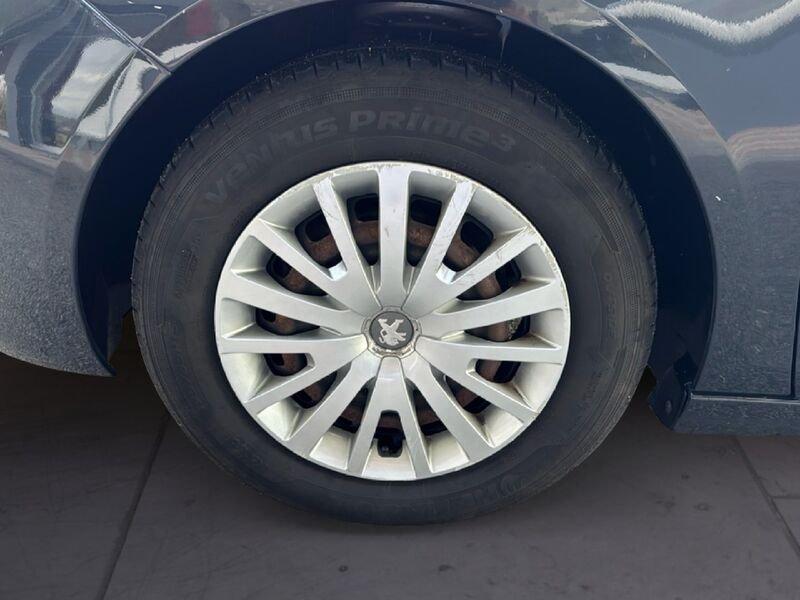 Peugeot 308 308 5p 1.2 puretech t (e-thp) Access s&s 110cv