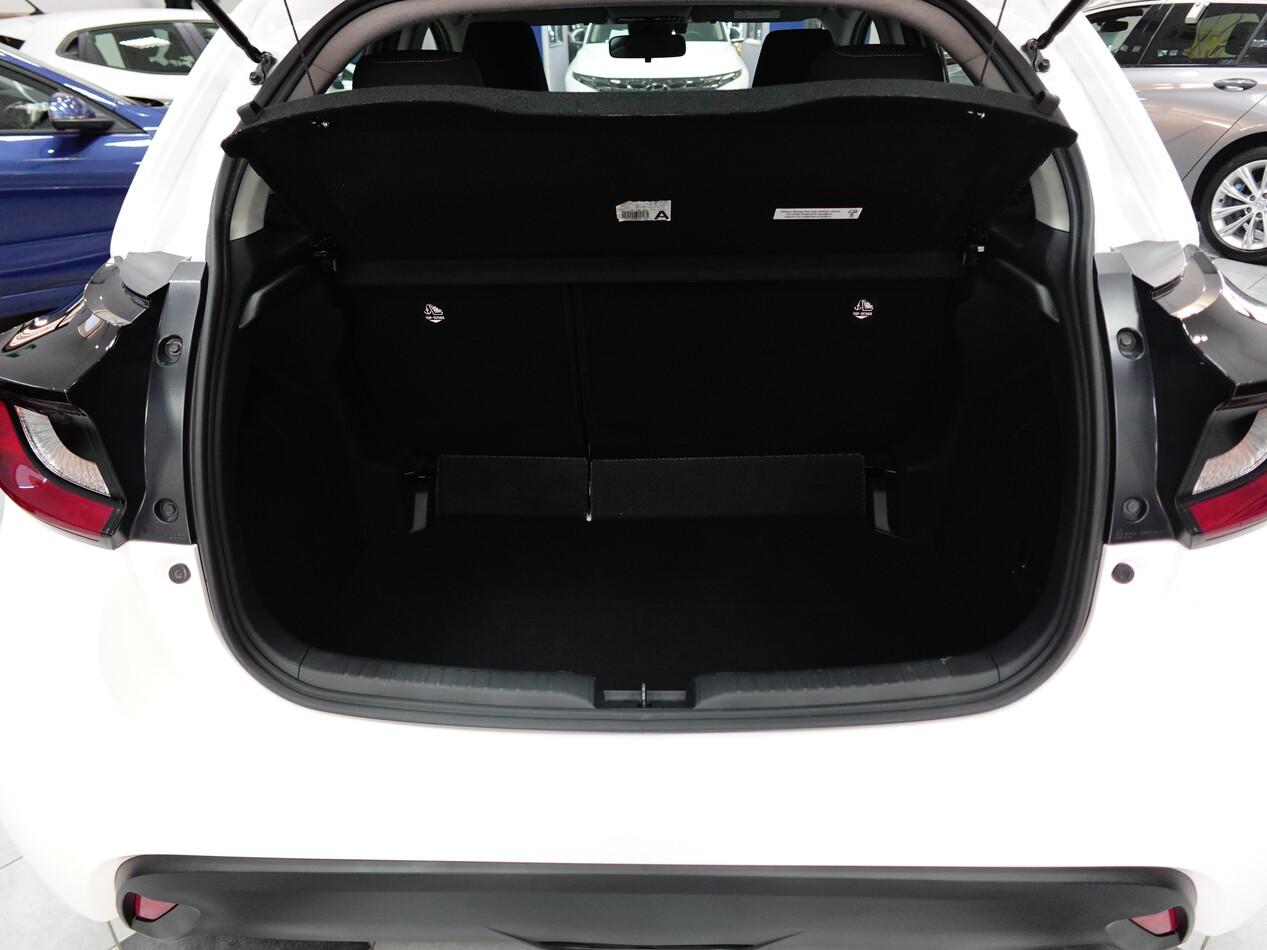 Toyota Yaris 1.5 E-CVT HYBRID 116 CV BUSINESS