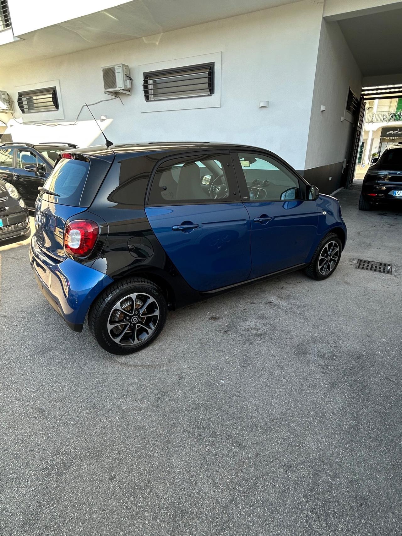 Smart ForFour 70 1.0 Passion