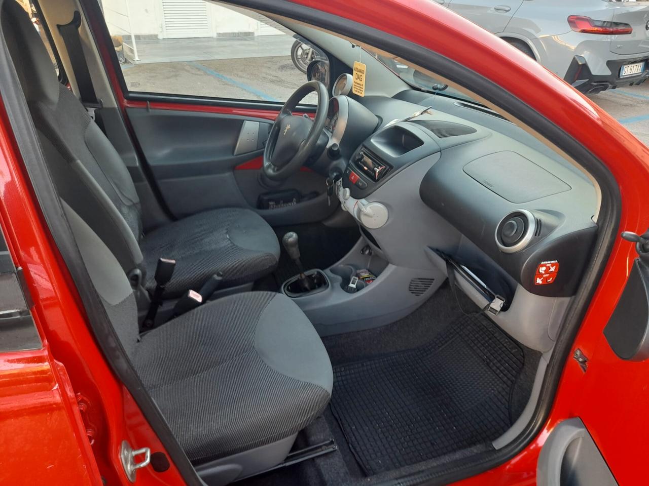 Peugeot 107 1.4cc diesel 12 mesi garanzia-2008