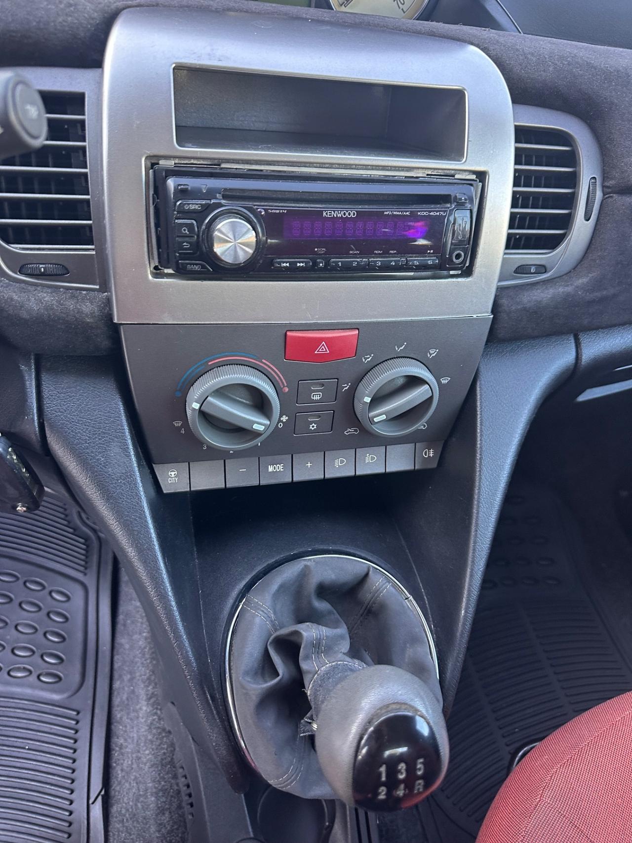 Lancia Ypsilon 1.3 Multijet 70cv Platino NEOPATENTATI