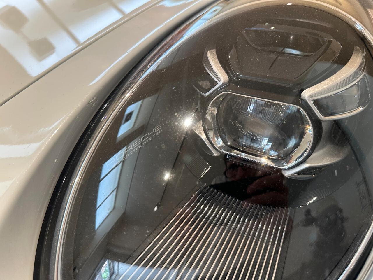 Porsche 911 Carrera 4S Cabriolet