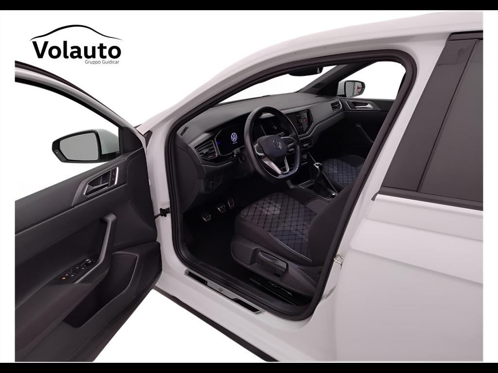 VOLKSWAGEN Polo VI 2022 - Polo 1.0 tsi R-Line 95cv