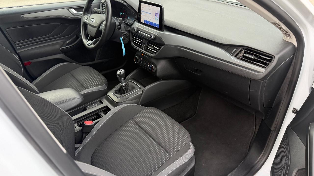 Ford Focus 1.5 EcoBlue 120 CV 5p. Si neopatentati