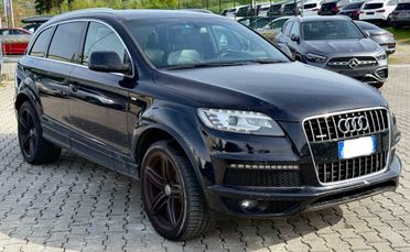 Audi Q7 3.0 V6 TDI 245 CV clean 7 posti quattro tiptronic edition