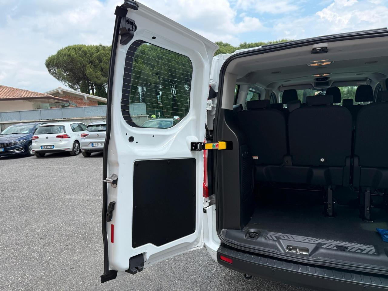 Ford Transit Custom 340 2.0 EcoBlue 130 PL Combi Trend