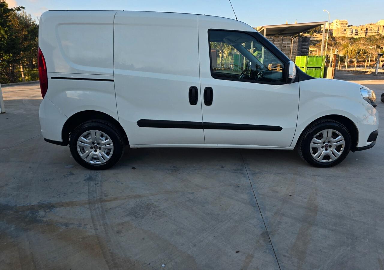 Fiat Doblo Doblò 1.3 MJT PC-TN Cargo Lamierato SX 3 Posti E5