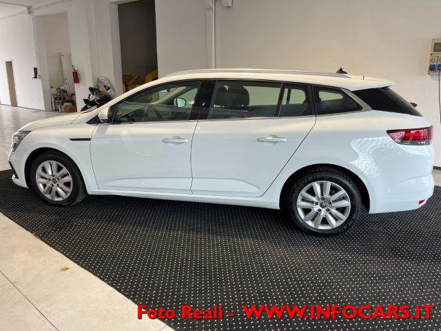 RENAULT Megane Sporter Blue dCi 115 CV Business AUTOCARRO N1