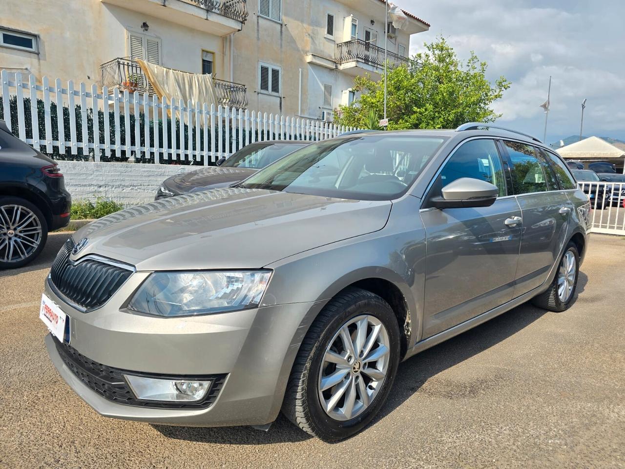 Skoda Octavia 1.4 TSI Executive G-Tec 110CV