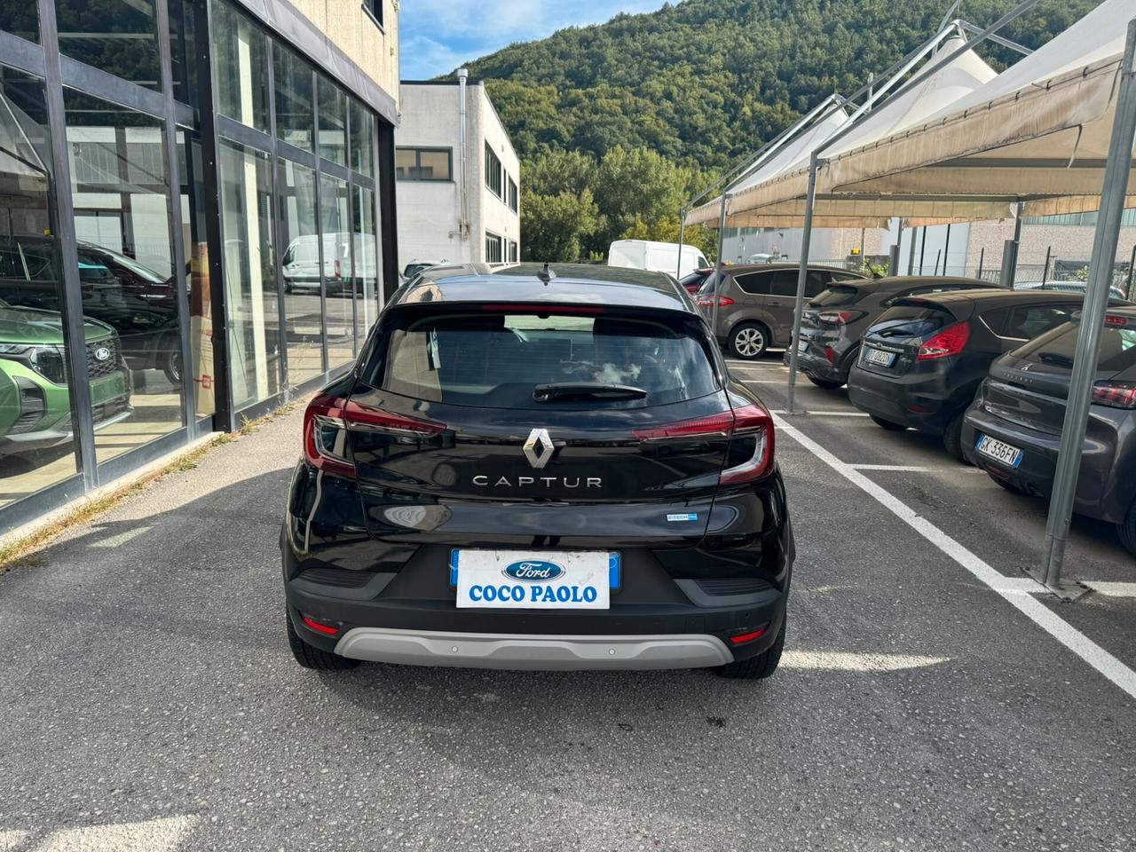 Renault Captur Full Hybrid E-Tech 145 CV Business