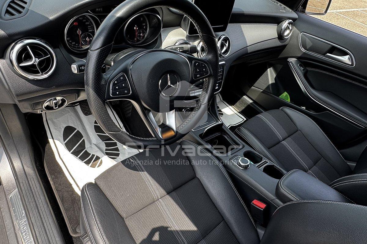 MERCEDES GLA 180 d Automatic Sport