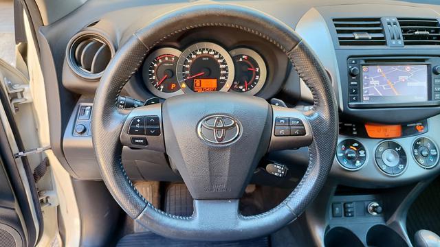 TOYOTA RAV 4 RAV4 Crossover 2.2 D-Cat A/T 150 CV Executive