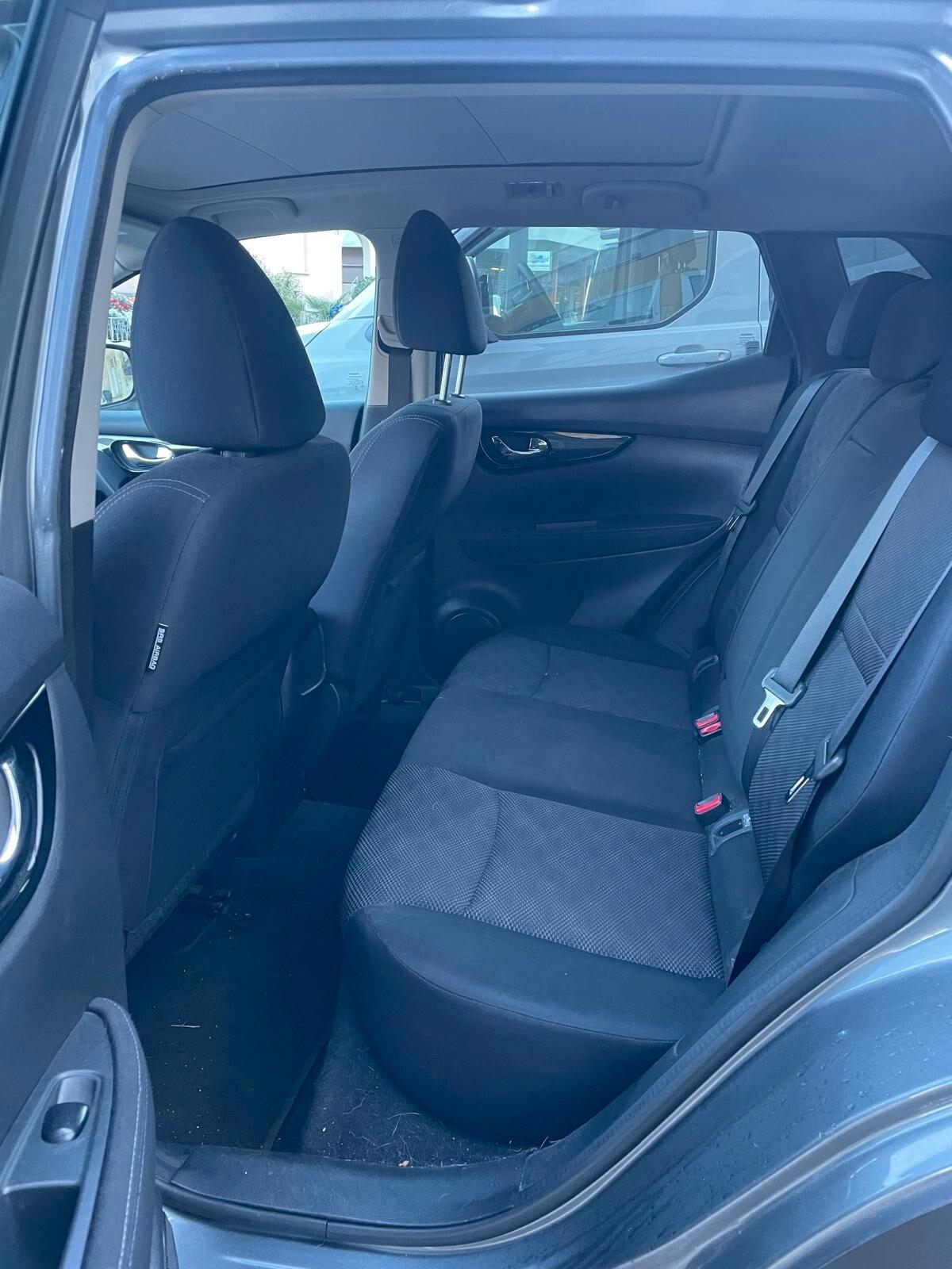 Nissan Qashqai 1.5 dCi DPF Acenta