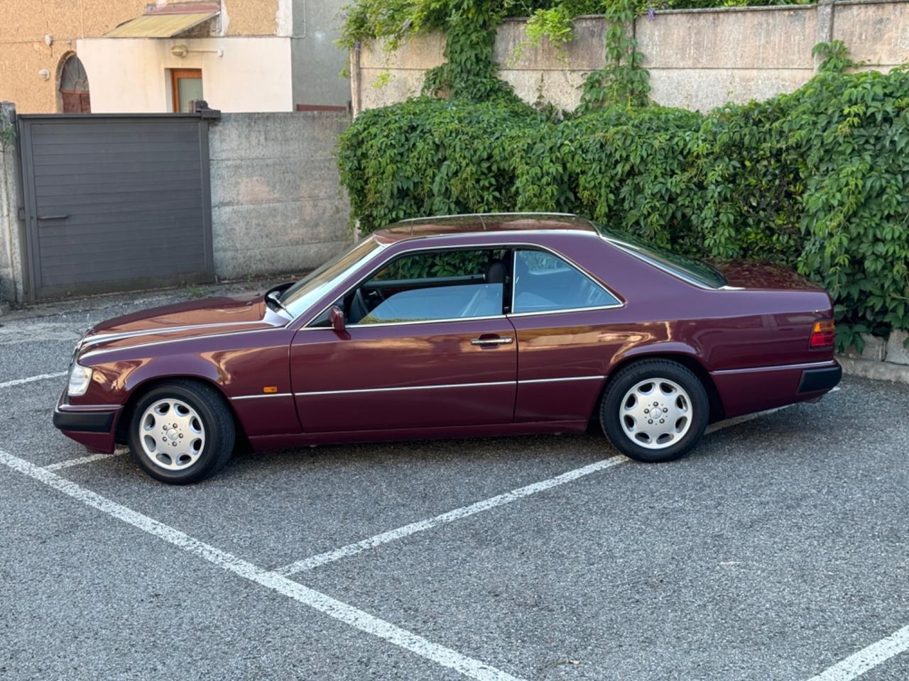 Mercedes-benz CE 200 W124