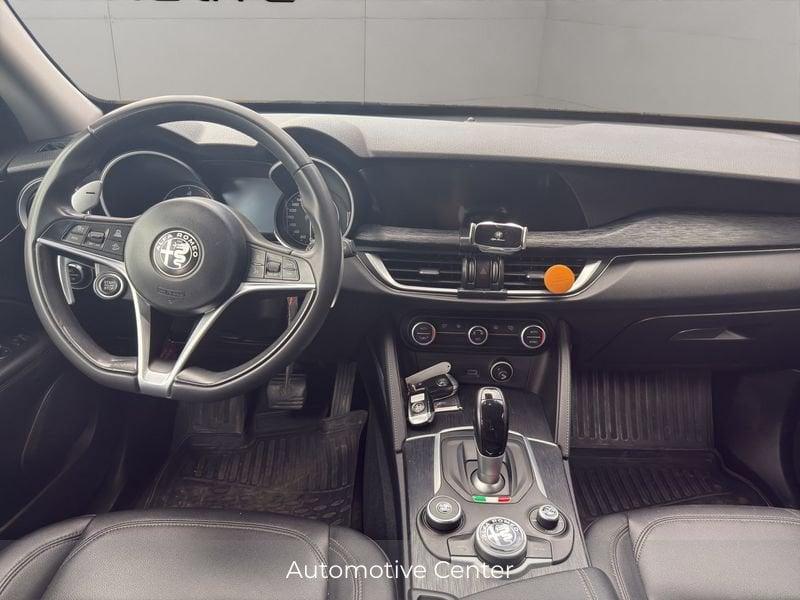 Alfa Romeo Stelvio 2.2 Turbo Diesel 190CV AT8 Q4 B-Tech