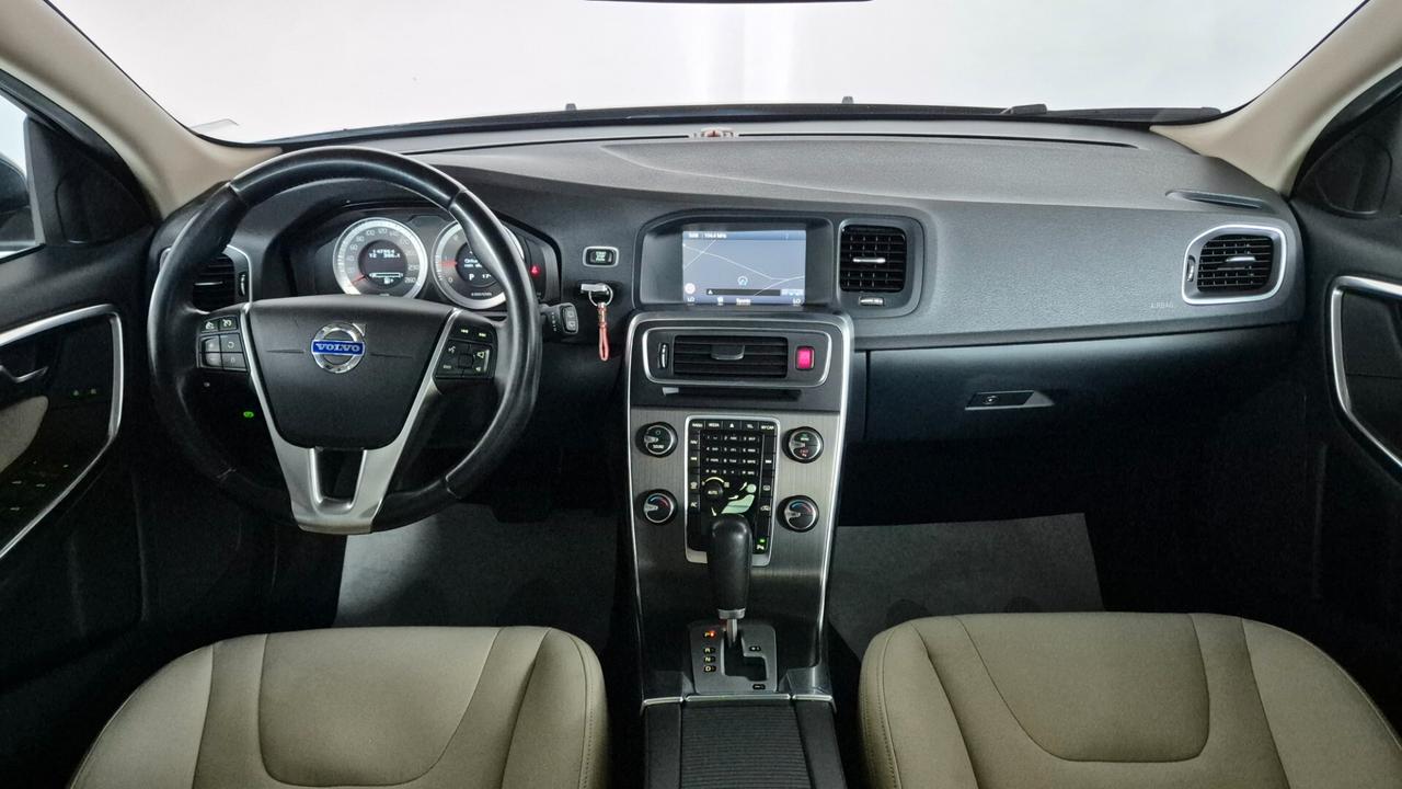 Volvo V60 D2 1.6 Powershift Summum