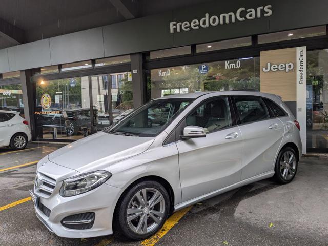 MERCEDES-BENZ B 180 d Premium