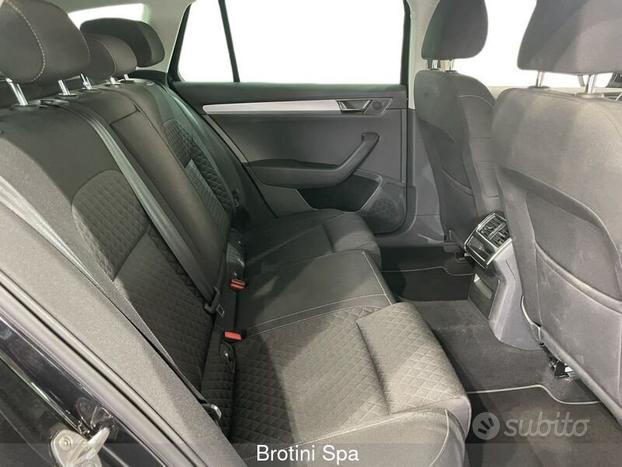 Skoda Superb 2.0 TDI EVO SCR DSG Wagon Executive