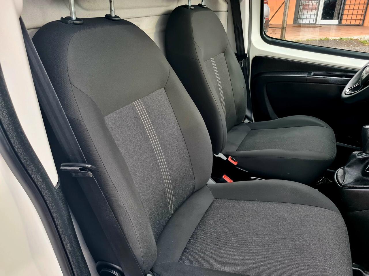 Fiat Fiorino 1.3 MJT 80CV *UNIPRO*TAGLIANDI*PDC*AUX