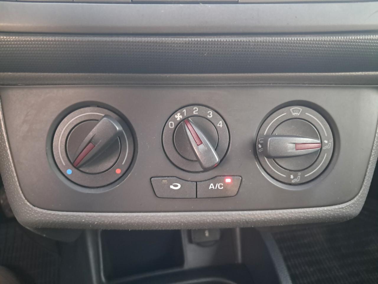 SEAT IBIZA 1.2 TDI-75CV-5 PORTE-CERCHI*CLIMA