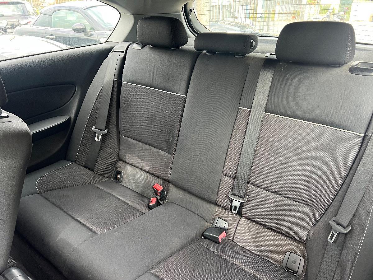 BMW - Serie 1 116d 3p 2.0 Eletta 116cv dpf