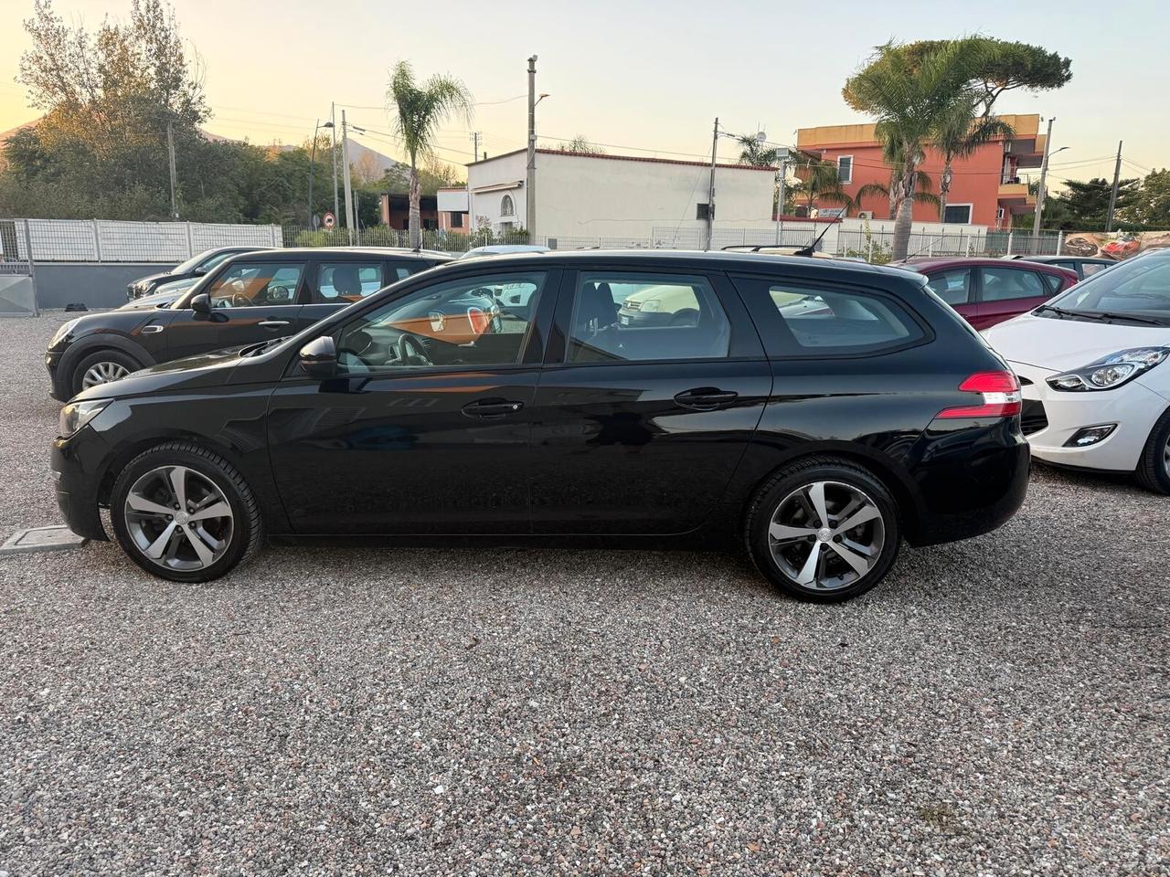 Peugeot 308 BlueHDi 120 S&S EAT6 SW GT Line