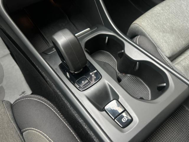 VOLVO XC40 T5 Recharge Plug-in Hybrid automatico Core