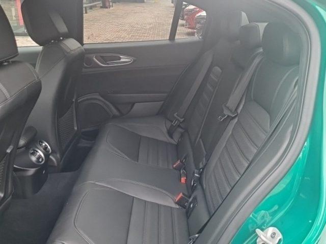 ALFA ROMEO Giulia 2.9 V6 Bi-Turbo AT8 Quadrifoglio