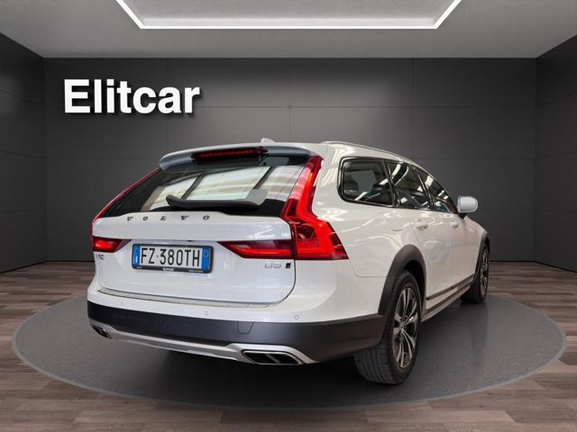 VOLVO V90 Cross Country D5 AWD Geartronic Pro