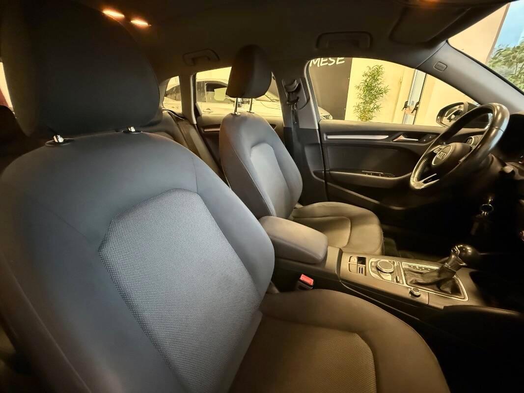 Audi A3 Sportback 30 1.6 tdi Business 116cv s-tronic my19