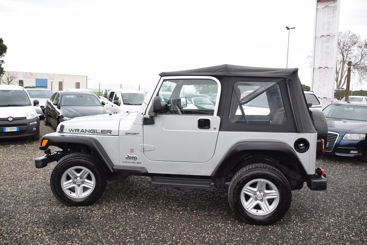 Jeep Wrangler 4X4 2.4 cat 143CV 6M Sport CORTA