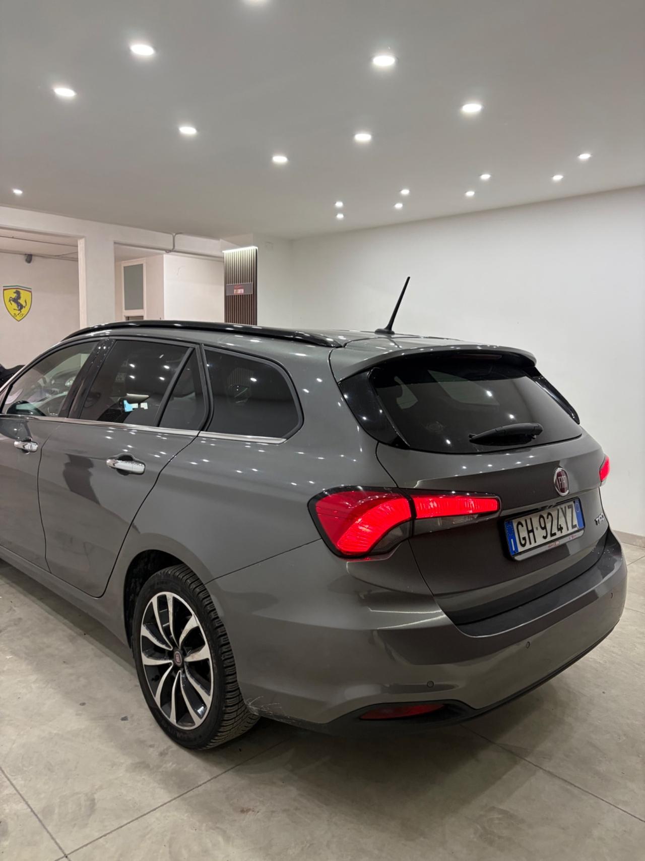 Fiat Tipo 1.6 Mjt S&S SW Lounge
